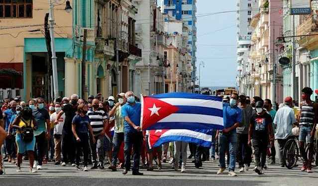 Régimen comunista cubano busca razones a su sin razón