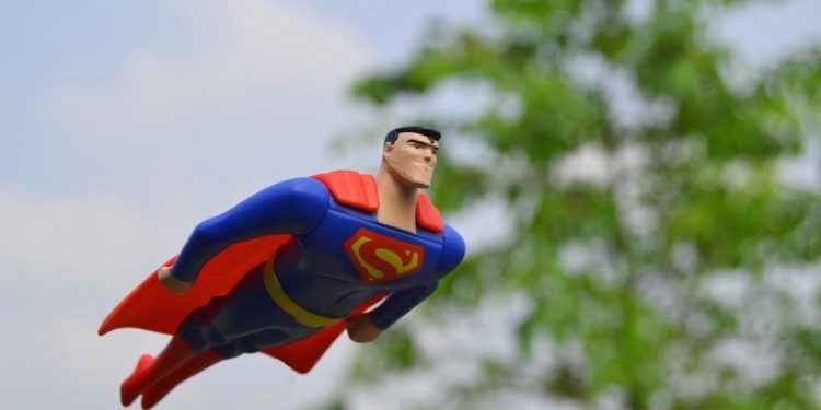 Anuncian que el nuevo Superman será bisexual
