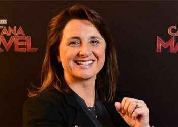 vicepresidenta de Marvel Studios, Victoria Alonso, manda a todos a aprender español
