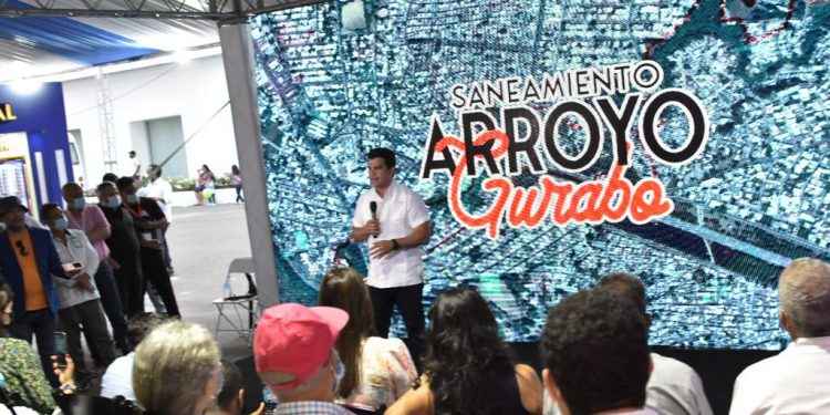 Wellington Arnaud presenta en Expo Cibao 2021 plan de saneamiento del Arroyo Gurabo