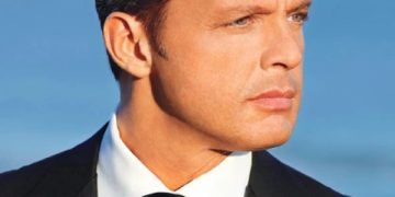 Luis Miguel enfrenta demanda millonaria por despido injustificado