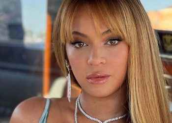 Beyoncé recupera el icónico flequillo que llevaba en 2003
