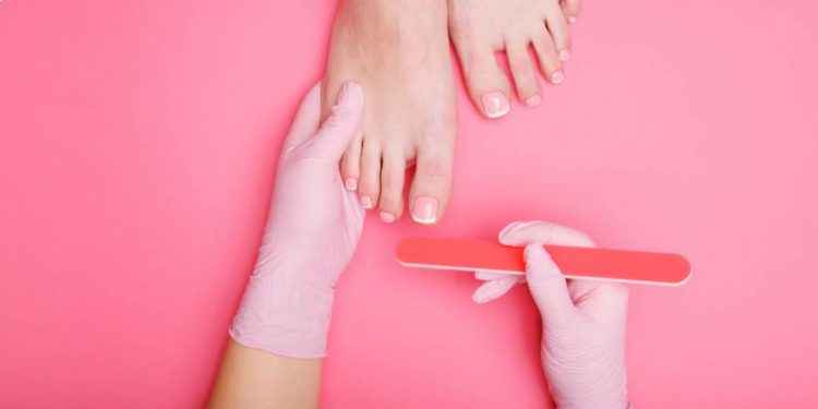 Por qué es importante cuidar los pies en cáncer de mama
