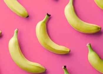 Estas son las frutas que deberías comer con piel (y no lo sabes)