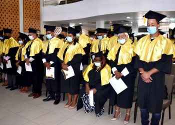 Seminario Bíblico de la Iglesia de Dios realiza graduación y entrega 62 diplomas en programas bíblicos y teológicos