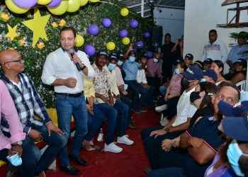 Abel Martínez: “Vamos a abrir las puertas del partido a los líderes comunitarios que quieren sumarse a trabajar por un mejor país”