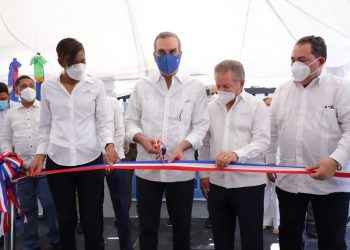 Presidente Abinader anuncia construcción 3 centros de traumas en diferentes puntos del país