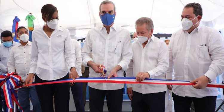Presidente Abinader anuncia construcción 3 centros de traumas en diferentes puntos del país