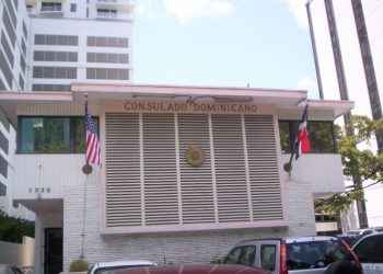Consulado RD Miami niega versión implica dominicana envío armas a grupo rebelde Haití