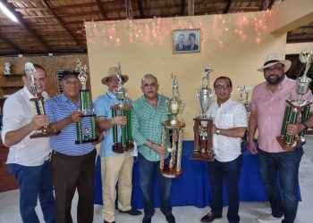 Equipo de softbol Los Galenos se reencuentra para recordar mejores momentos