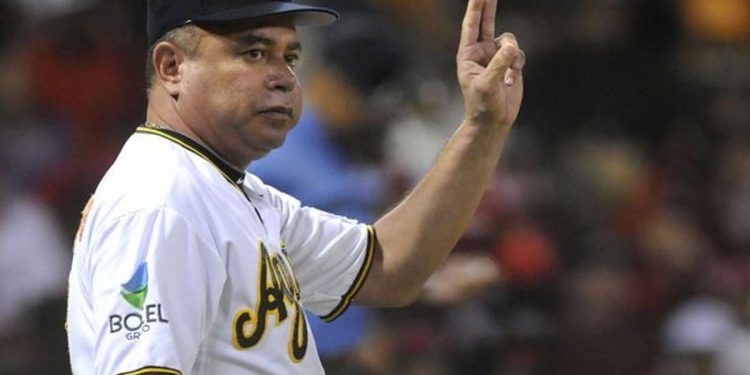 Chilote Llenas y Tony Peña resaltan carrera de Félix Fermín