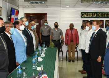 General Alberto Then reconoce trayectoria y vocación de servicio de generales retirados de la PN