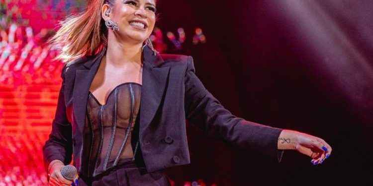 Cantante brasileña Marília Mendonça muere a los 26 años en un accidente de avión