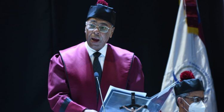 Presidente del TC afirma que “la Constitución no es patrimonio de ninguna persona o sector en particular”
