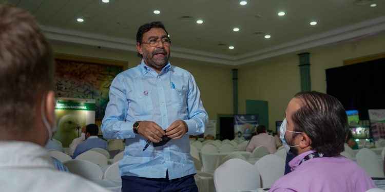INDRHI llama a productores a cuidar fuentes de agua del país