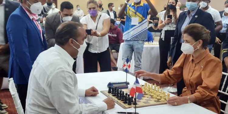 Vicepresidenta Raquel Peña dio apertura al Campeonato Internacional de Ajedrez