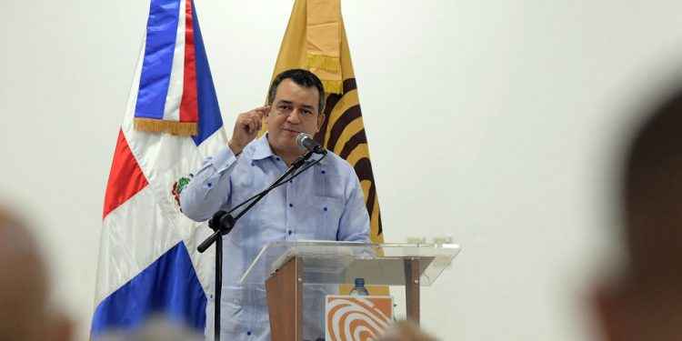 Presidente JCE llama a los jóvenes a participar en el proceso conformación Juntas Electorales