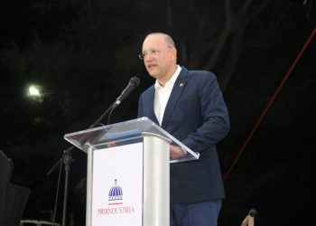 Feria Proindustria impacta en Santiago