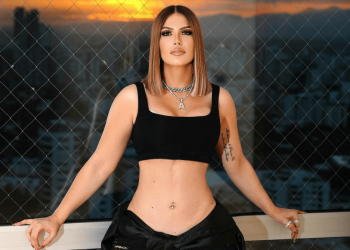 Alexandra Hatcu en nuevo vídeo musical de Anuel