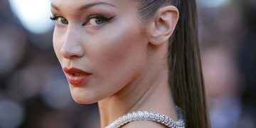 Bella Hadid comparte fotos llorando y explica el porqué