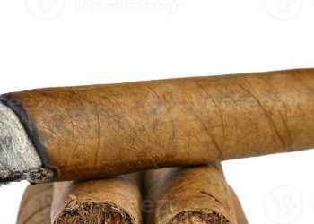 Estudio de la ADAT refleja Gobierno no ha cumplido regulación de tabaco en RD