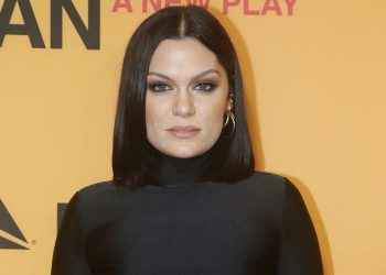 Jessie J cuenta en un desgarrador mensaje que ha sufrido un aborto