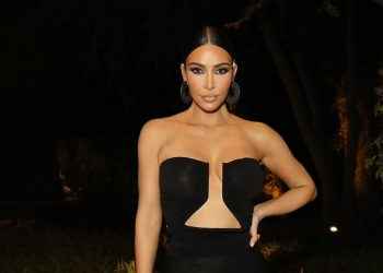 El ‘lookazo’ de Kim Kardashian en la boda de Paris Hilton