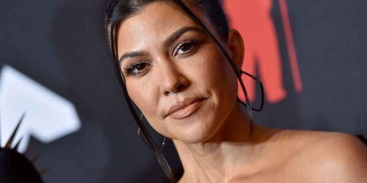 Kourtney Kardashian responde a los haters