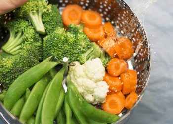 Cocina al vapor: recetas, trucos y consejos de la técnica más saludable