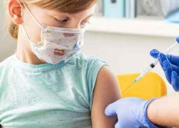 Vacunación contra la Covid-19 en niños: todo lo que necesitas saber