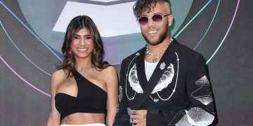 Pasado, pisado: Jhay Cortez defendió a Mia Khalifa de las críticas