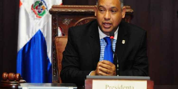 Alexis Jiménez saluda decisión de desmonte del “peaje sombra”