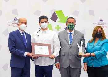 APAP recibe premio a la Excelencia de Producción Más Limpia por su proyecto de ecoeficiencia