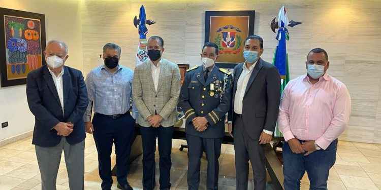 Empresarios de Santiago valoran gestión del mayor general Alberto Then y ofrecen respaldo