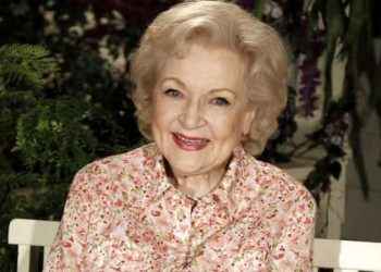Murió a los 99 años Betty White, ícono de la TV y estrella de “Golden Girls”