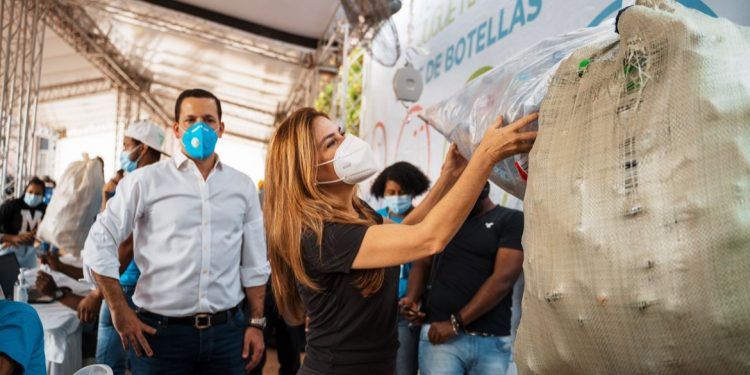 Alcaldesa Carolina Mejía anuncia ADN celebrará nueva vez plásticos por juguetes este 9 de enero