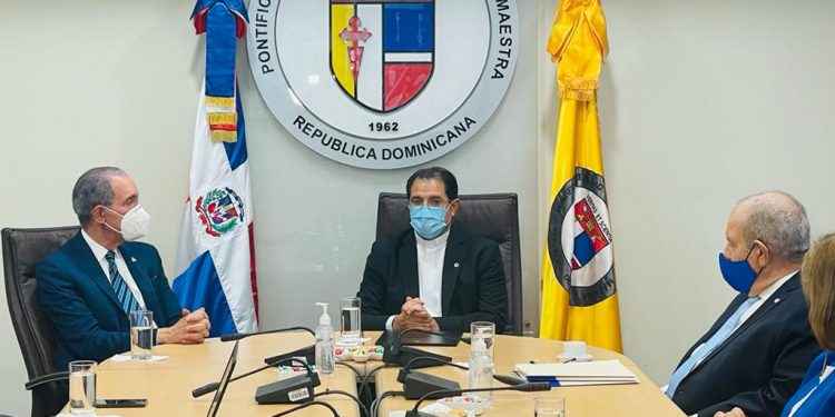 Rector PUCMM valora proceso acercamiento del titular del Mescyt a todas las universidades de RD
