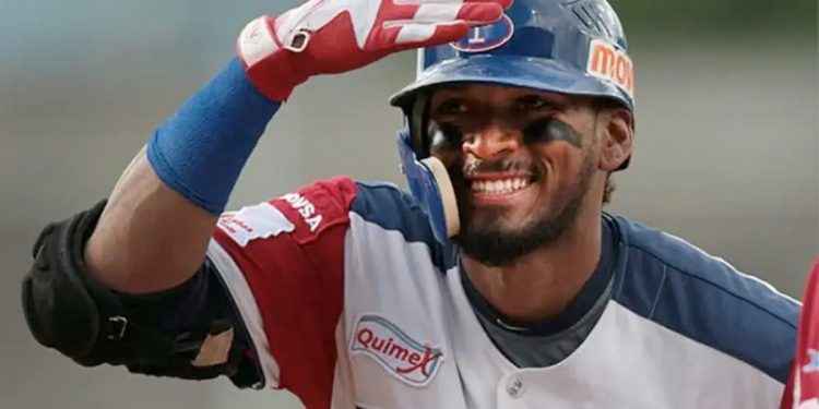 Águilas anuncian tres nuevos refuerzos en busca de fortaleza para el Round Robín