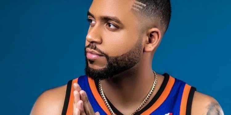 Dj Adoni dice que no cobra ni un peso por colocar canciones en sus mezclas
