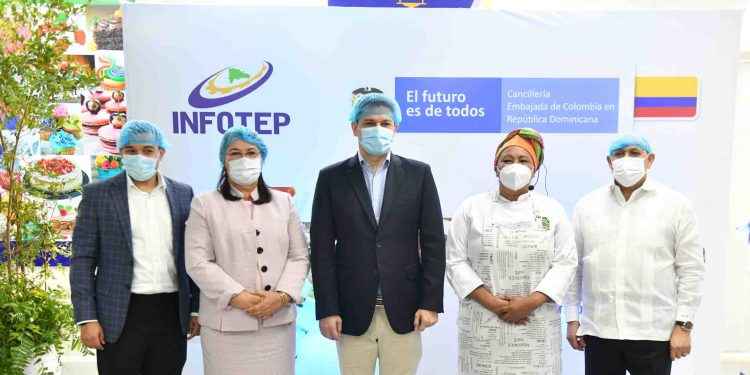 INFOTEP y Embajada de Colombia realizan taller de cocina tradicional del pacífico colombiano