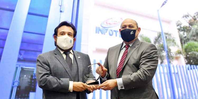 Vicepresidente de El Salvador valora acciones del INFOTEP para adecuar su oferta a la industria 4.0