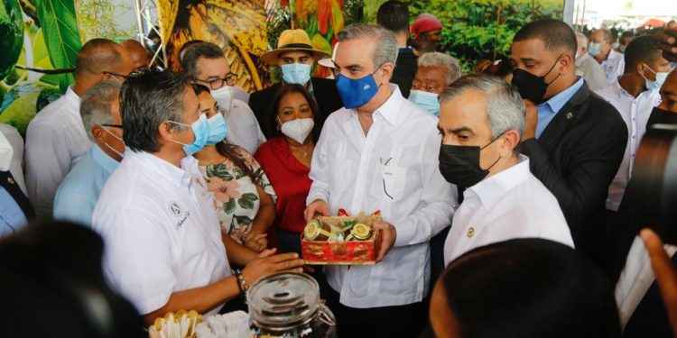 Gobierno lanza Gran Feria Navideña con INESPRE que ofertará productos canasta básica a mitad de precio