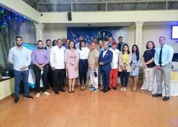 Industria y Comercio y Universidad ISA acuerdan proyecto para promover MIPYMES del sector tabaquero
