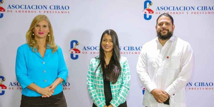 Asociación Cibao concluye con éxito diplomados para ASFL
