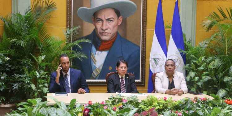 Nicaragua rompe relaciones con Taiwán y reconoce a China