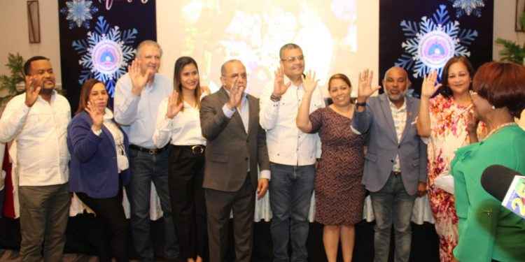 Doctor Plutarco Arias fue escogido a unanimidad presidente de la Sociedad Neumología