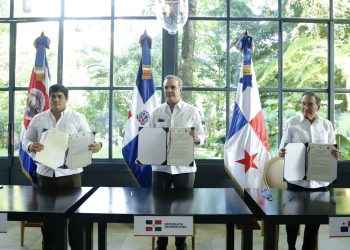 Presidentes reiteran llamado a comunidad internacional para que acuda en ayuda de Haití