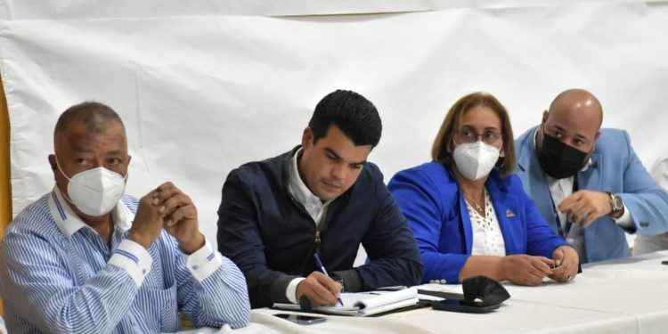 Wellington Arnaud, informa trabajos drenaje barrio Moscú están en su etapa final