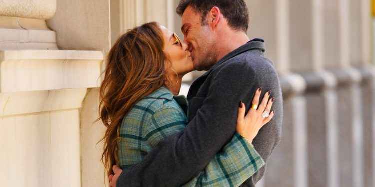 Ben Affleck habló sobre su «hermosa» historia de amor con Jennifer López