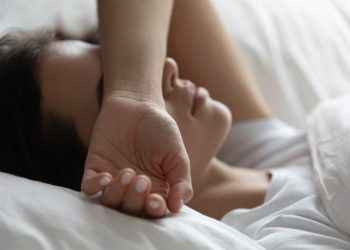 Así afecta al cerebro el insomnio y dormir mal